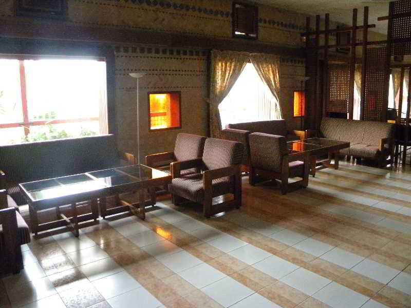 Sidi Harazem 호텔 외부 사진